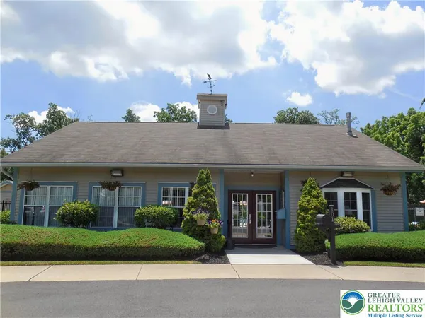 $2,595 | 112 Freedom Court, Bethlehem, PA 18020