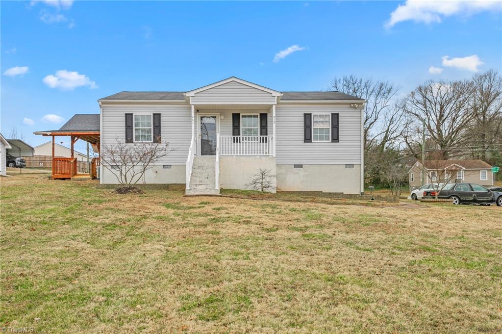 445 Key Street Burlington, NC 27217 - Photo 3 of 26