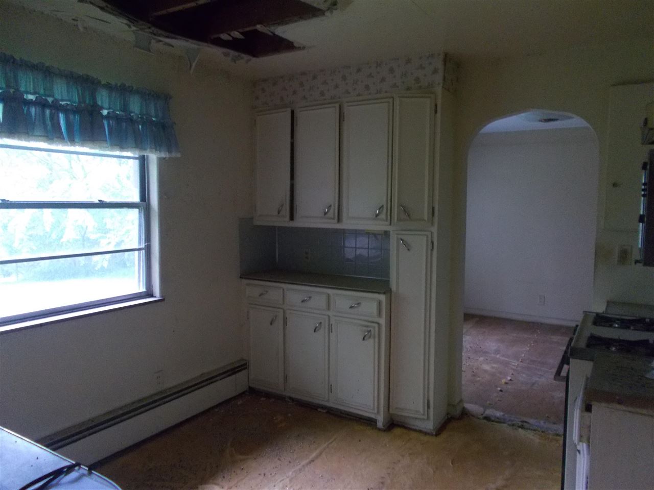 3255 Mackin Road Flint, MI 48504 - Photo 3 of 13