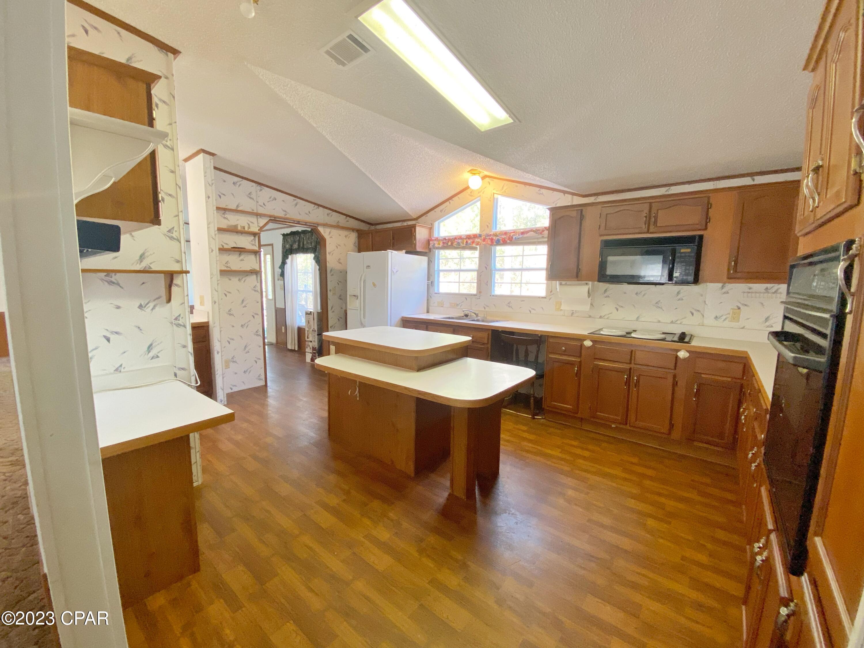 3236 East Martin Road Bonifay, FL 32425 - Photo 13 of 39 Gallery Image 13