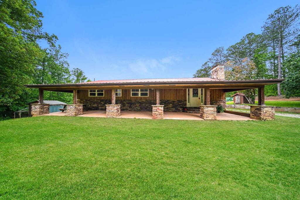 1417 Calvin Murphy Road Grantville, GA 30220 - Photo 1 of 25 Main View