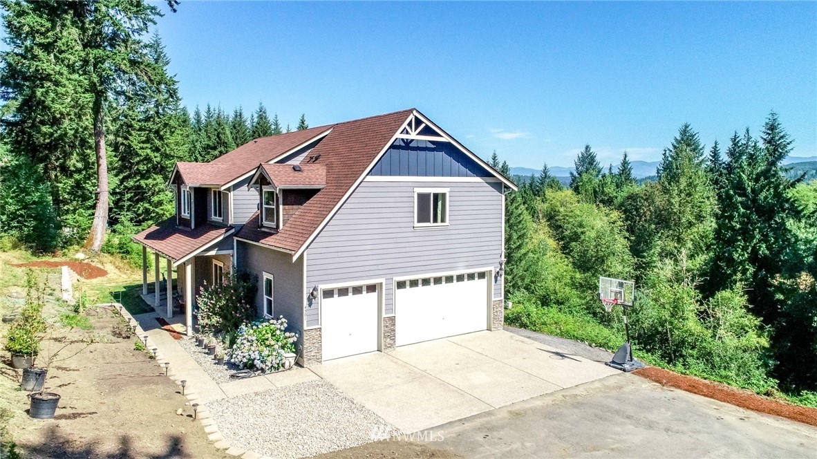4501 Storm Lake Road Snohomish, WA 98290 - Photo 1 of 33 Gallery Image 1