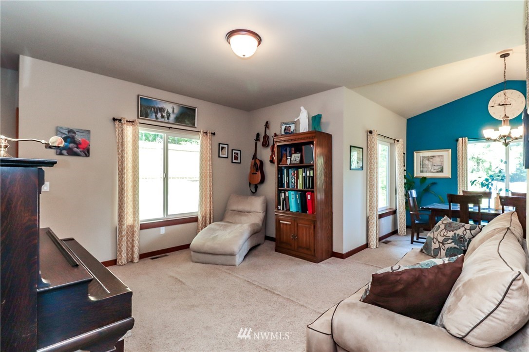 4501 Storm Lake Road Snohomish, WA 98290 - Photo 14 of 33 Gallery Image 14