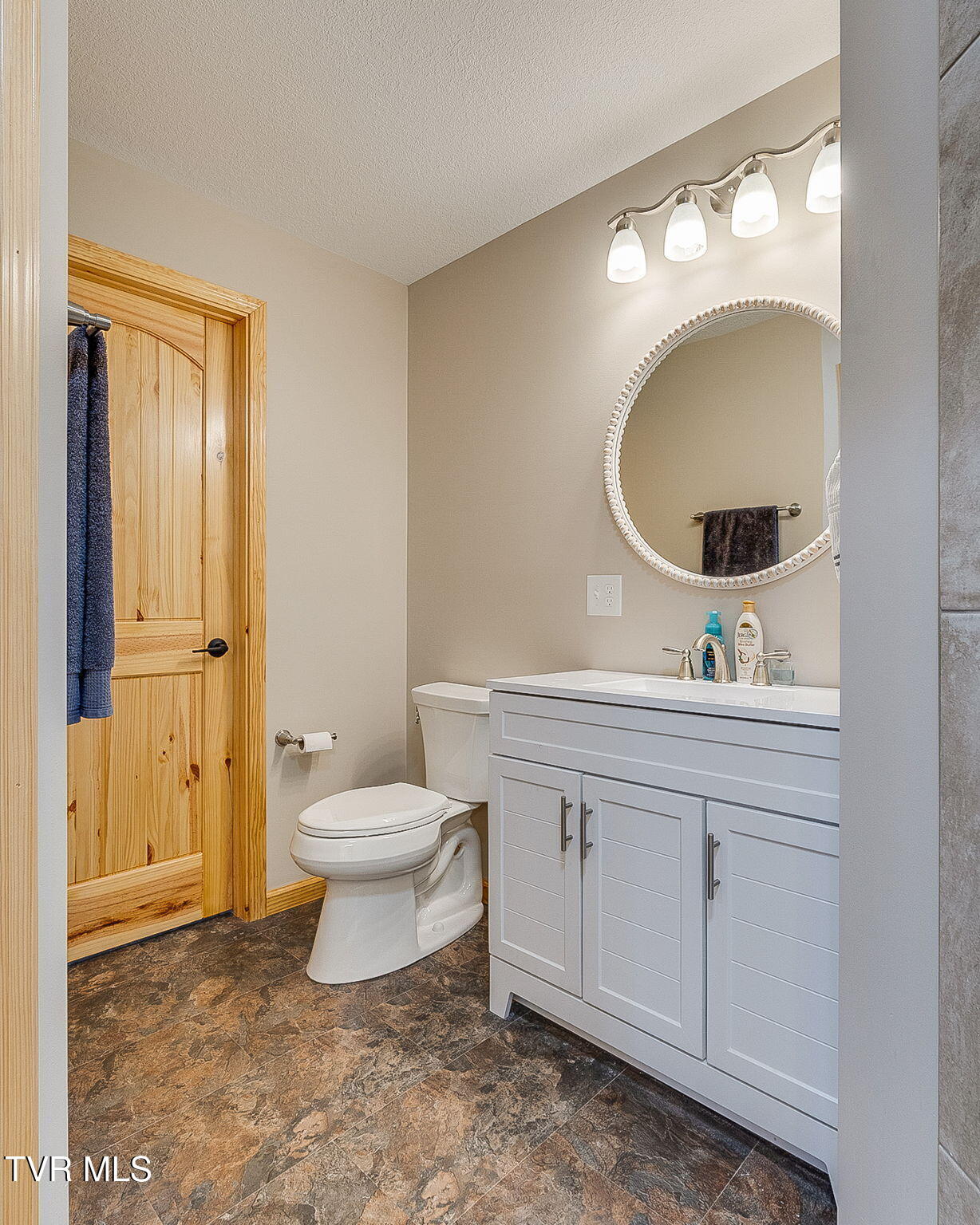 117-135 Ridgeview Drive Elizabethton, TN 37643 - Photo 21 of 68 019