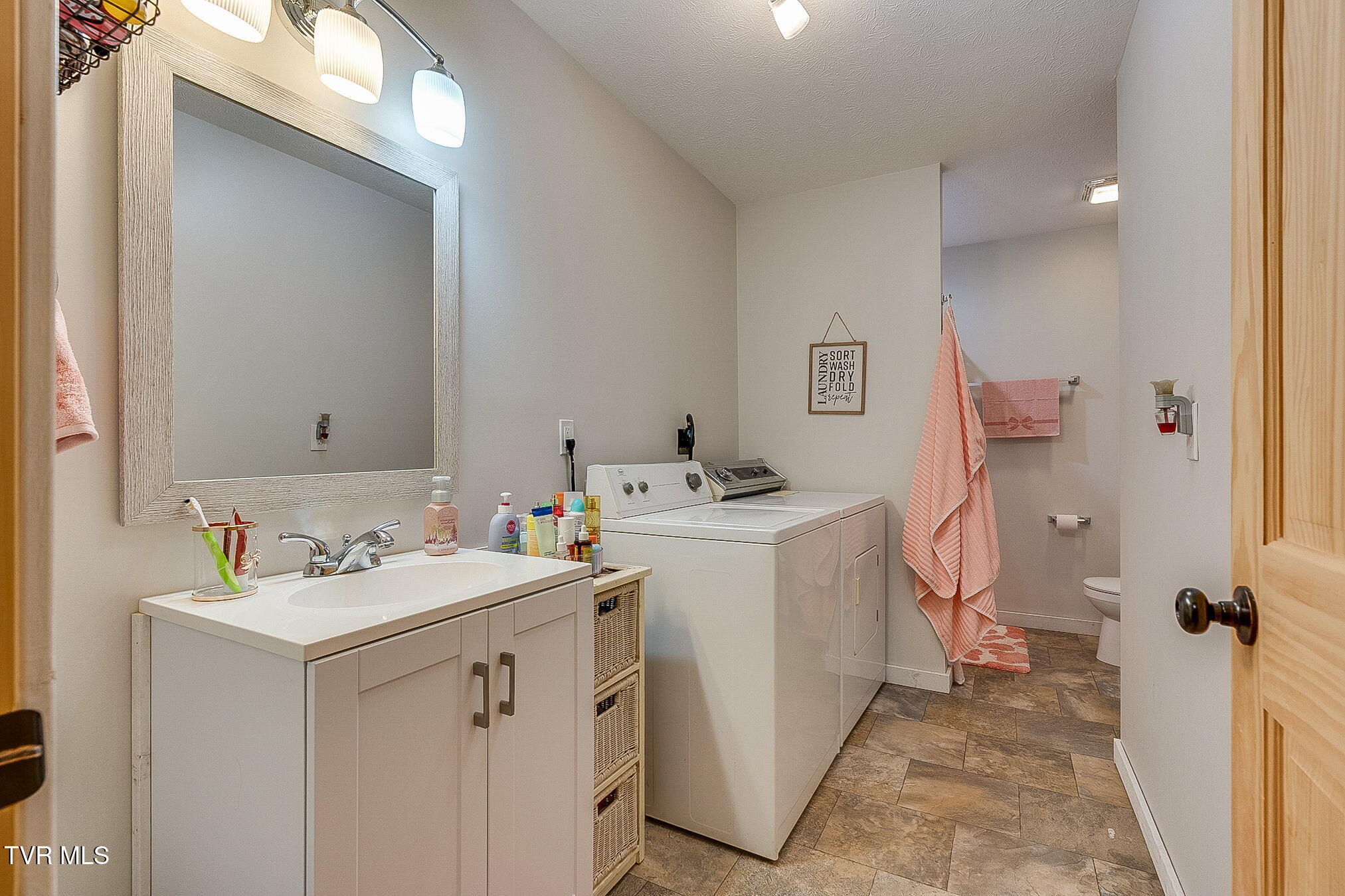 117-135 Ridgeview Drive Elizabethton, TN 37643 - Photo 45 of 68 042