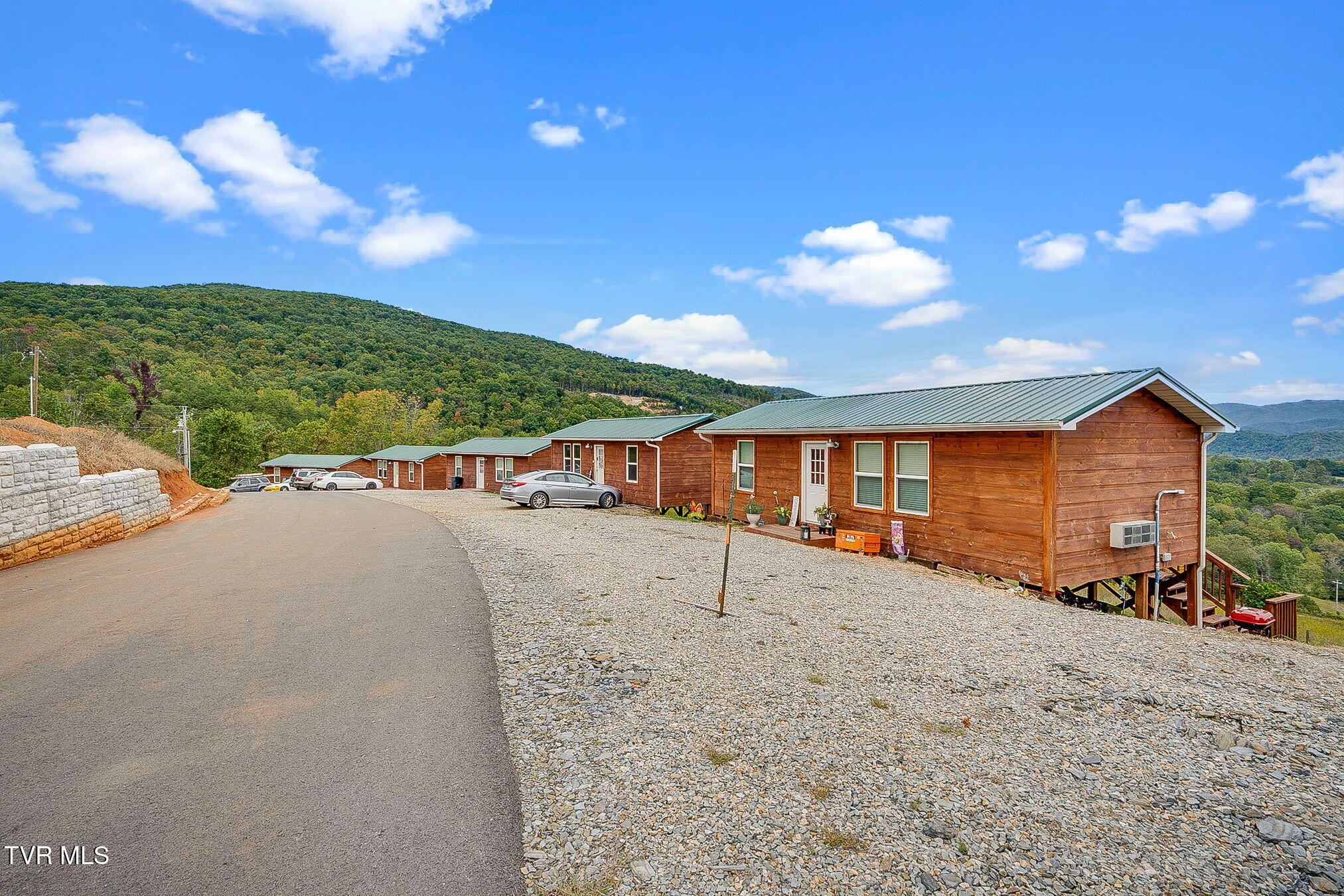 117-135 Ridgeview Drive Elizabethton, TN 37643 - Photo 50 of 68 047