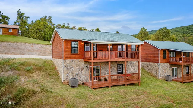 $2,050,000 | 117-135 Ridgeview Drive, Elizabethton, TN 37643