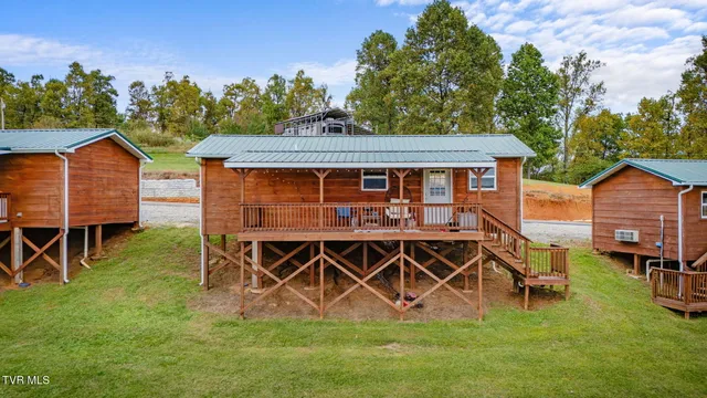 $2,050,000 | 117-135 Ridgeview Drive, Elizabethton, TN 37643