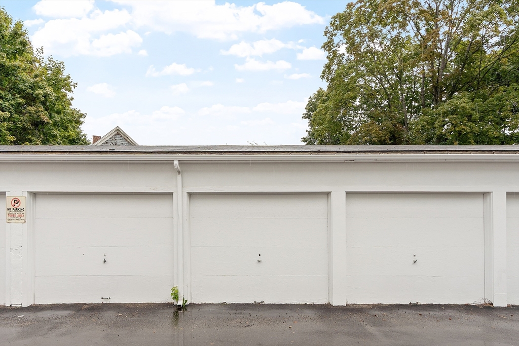 21 Crescent Street, Unit D Lawrence, MA 01841 - Photo 8 of 25