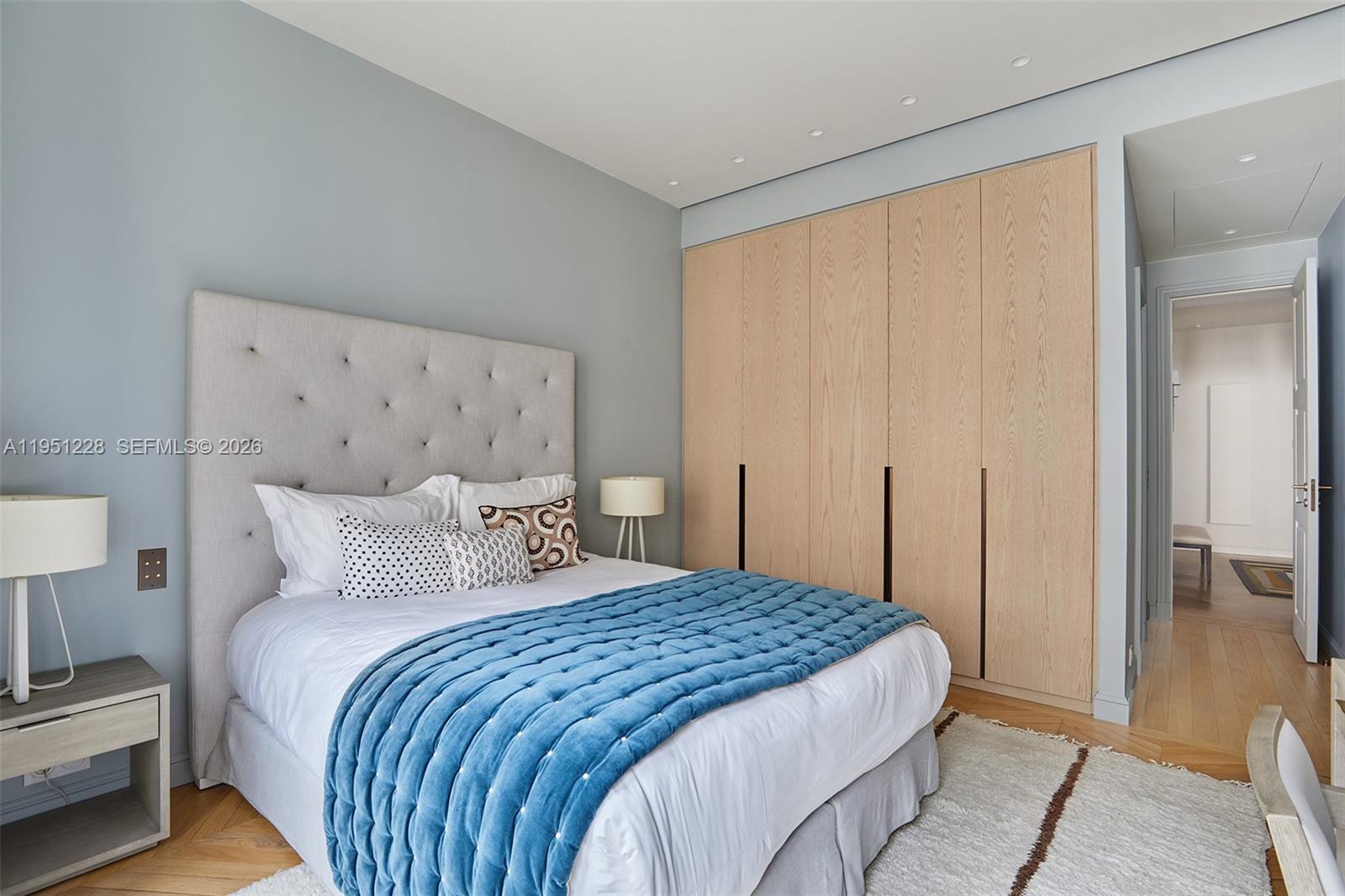9 Rue Marbeuf, Unit MB 304 undefined, IDF 75008 - Photo 19 of 21