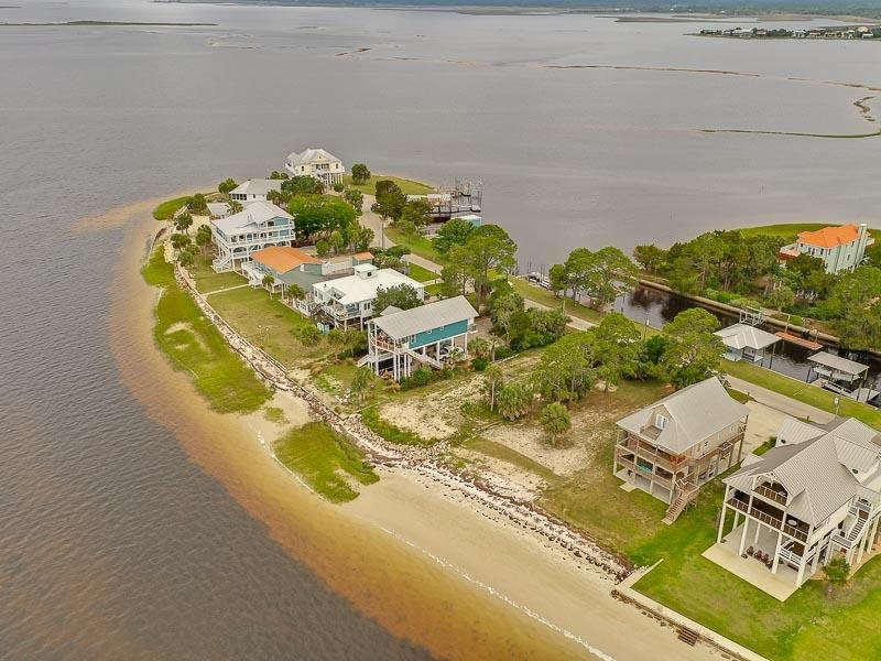 1615 Shell Point Road Crawfordville, FL 32327 - Photo 4 of 29 Gallery Image 4