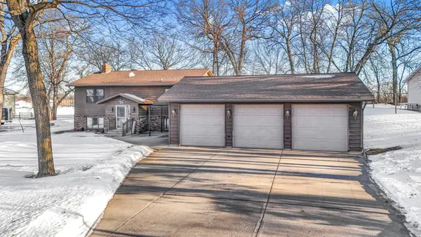 $474,900 | 32878 Spunk Tree Circle, Avon, MN 56310