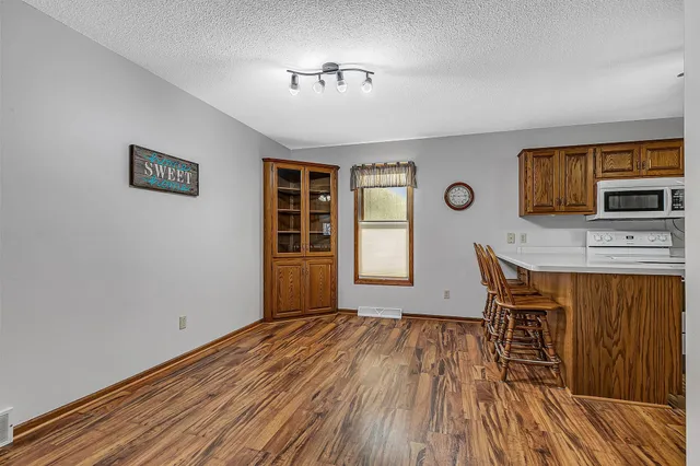 $499,900 | 32878 Spunk Tree Circle, Avon, MN 56310