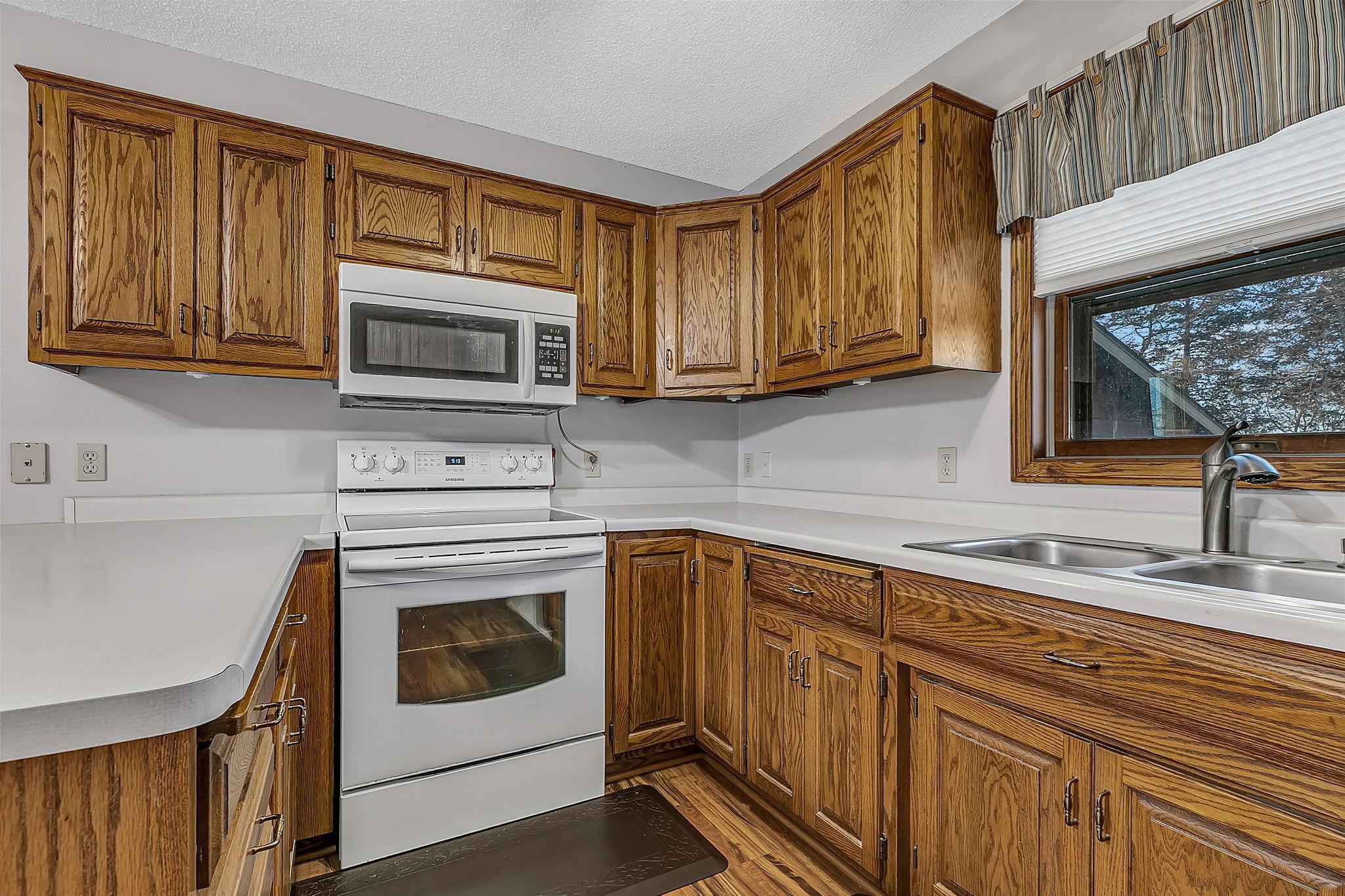 32878 Spunk Tree Circle Avon, MN 56310 - Photo 17 of 40