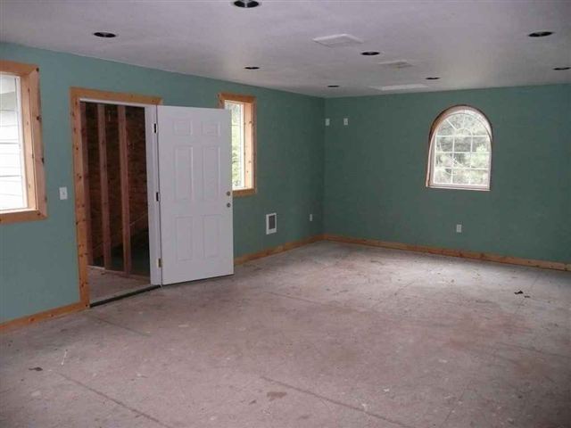 25724 North Monroe Road Deer Park, WA 99006 - Photo 9 of 9 Gallery Image 9