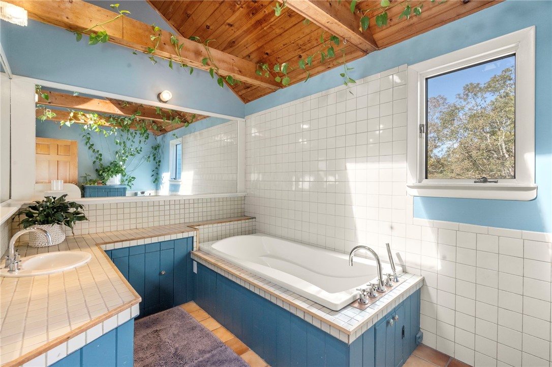 5 Hoxsie Road Richmond, RI 02892 - Photo 21 of 41