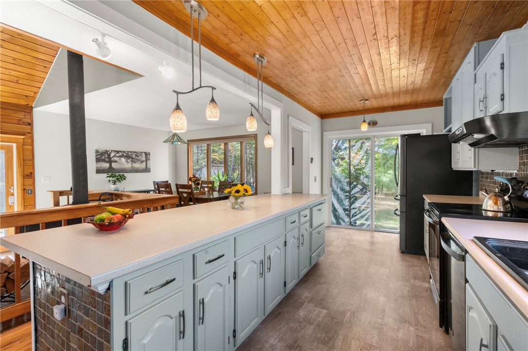 5 Hoxsie Road Richmond, RI 02892 - Photo 3 of 41