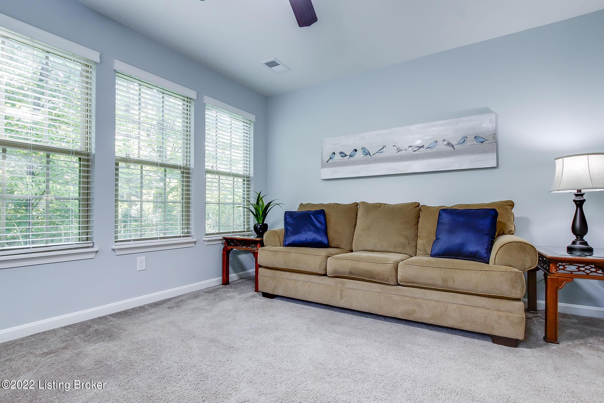 6525 Renate Road Louisville, KY 40291 - Photo 14 of 37 6525_RenateRd_40291_113