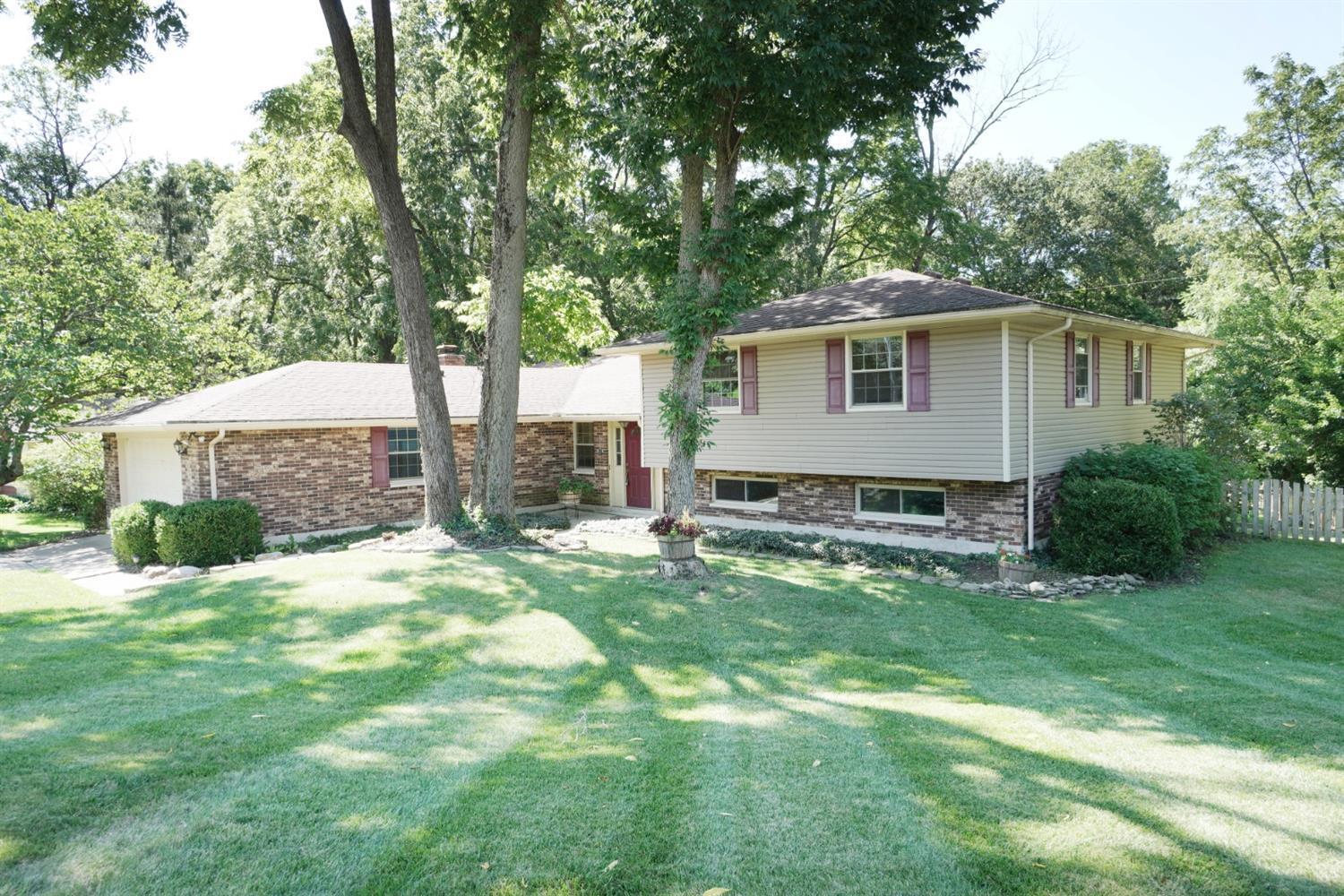 1500 Ambridge Road Centerville, OH 45459 - Photo 1 of 50 Gallery Image 1