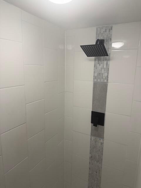 724 Springdale Circle Palm Springs, FL 33461 - Photo 7 of 10 IMG_5621