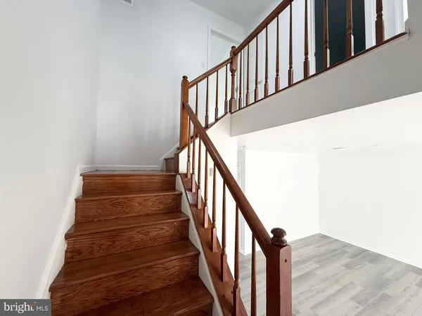 $3,000 | 16848 Winston Lane, Woodbridge, VA 22191