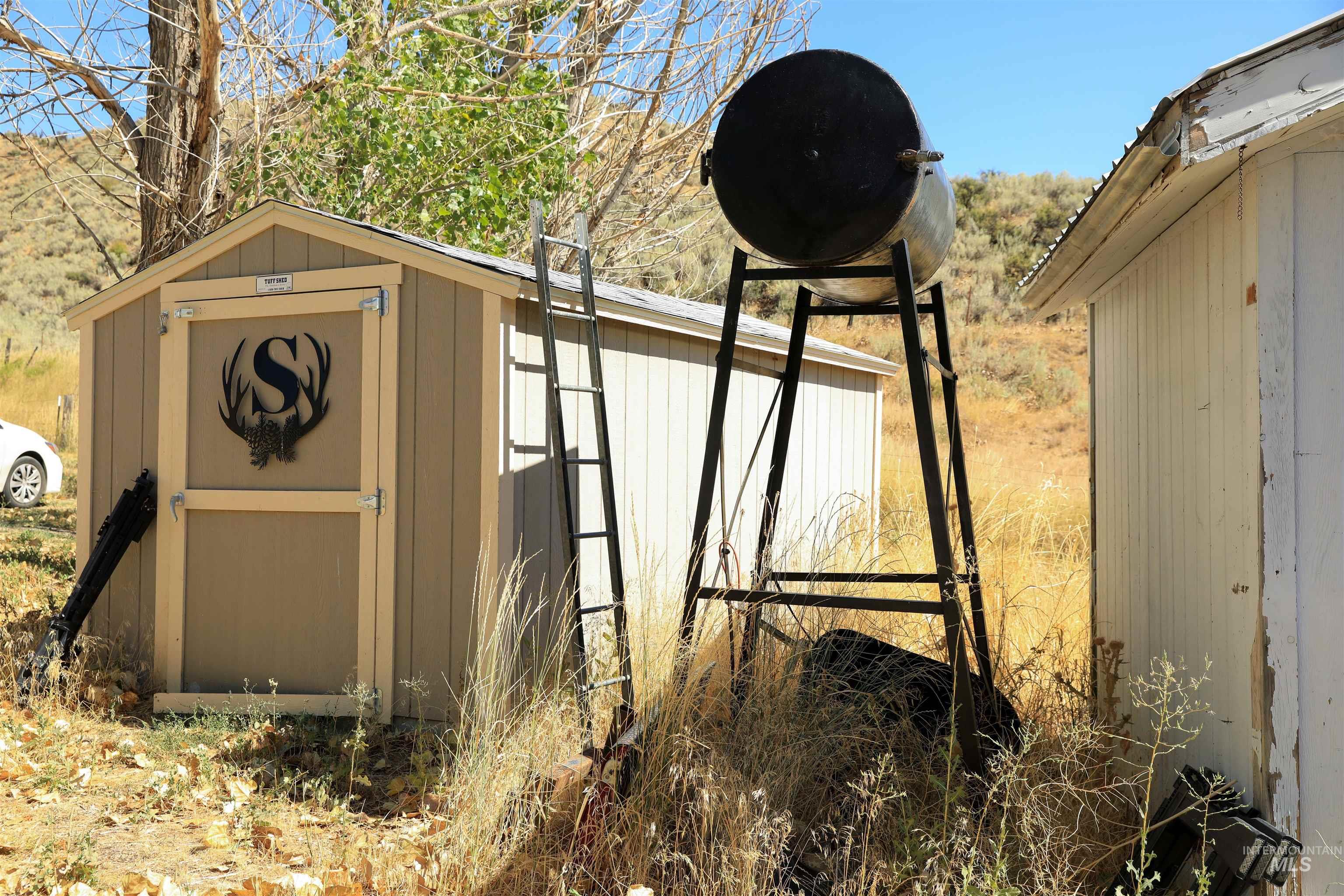 1550 Thousand Springs Road Weiser, ID 83672 - Photo 26 of 42 View of shed