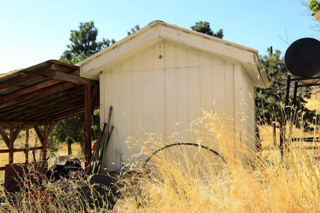 $275,000 | 1550 Thousand Springs Road, Weiser, ID 83672