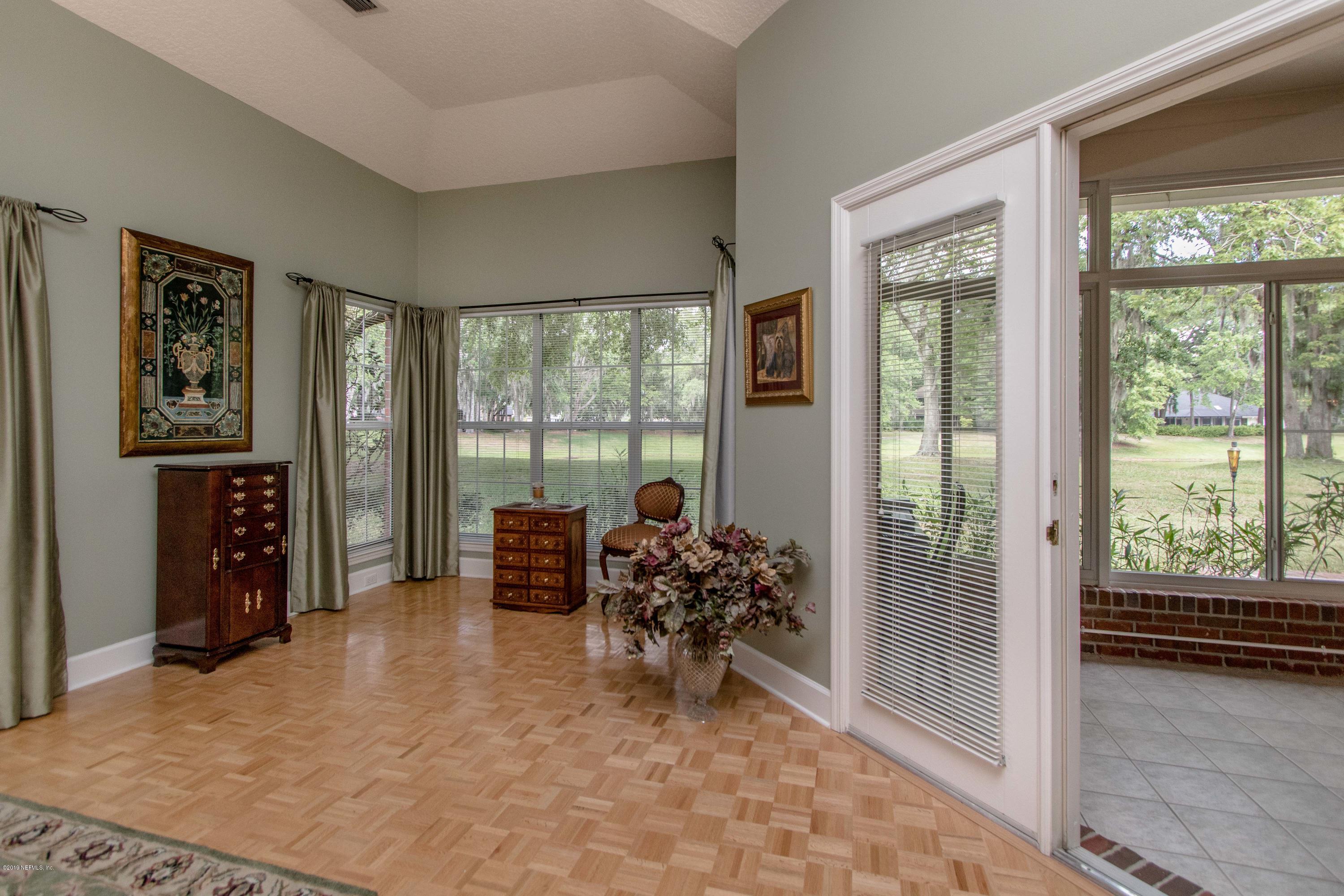 1944 Salt Myrtle Lane Fleming Island, FL 32003 - Photo 25 of 76 Master Sitting Area