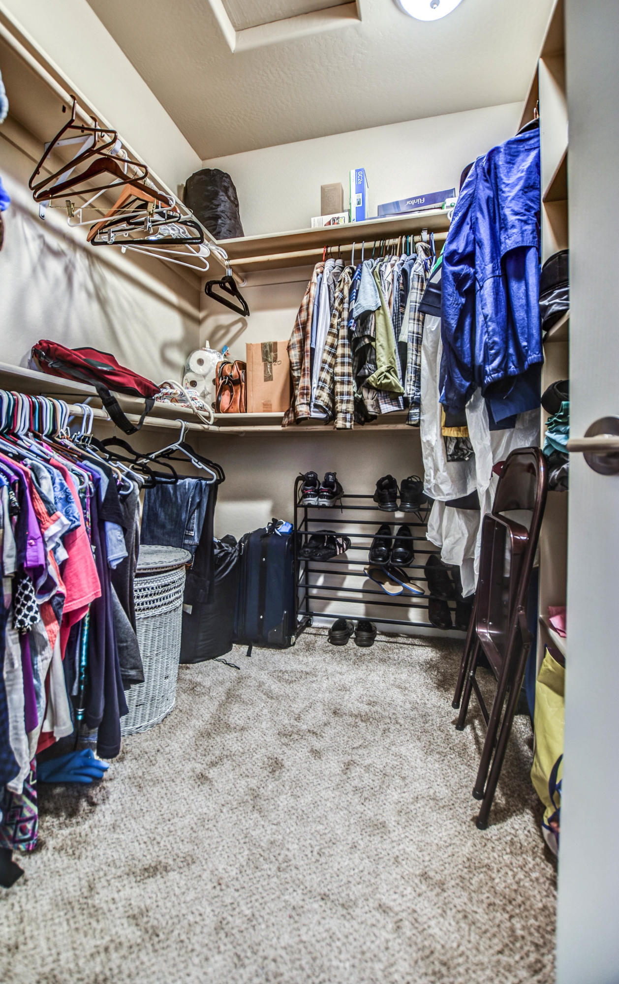 610 West Harwell Rd. Phoenix, AZ 85041 - Photo 29 of 43 MASTER CLOSET