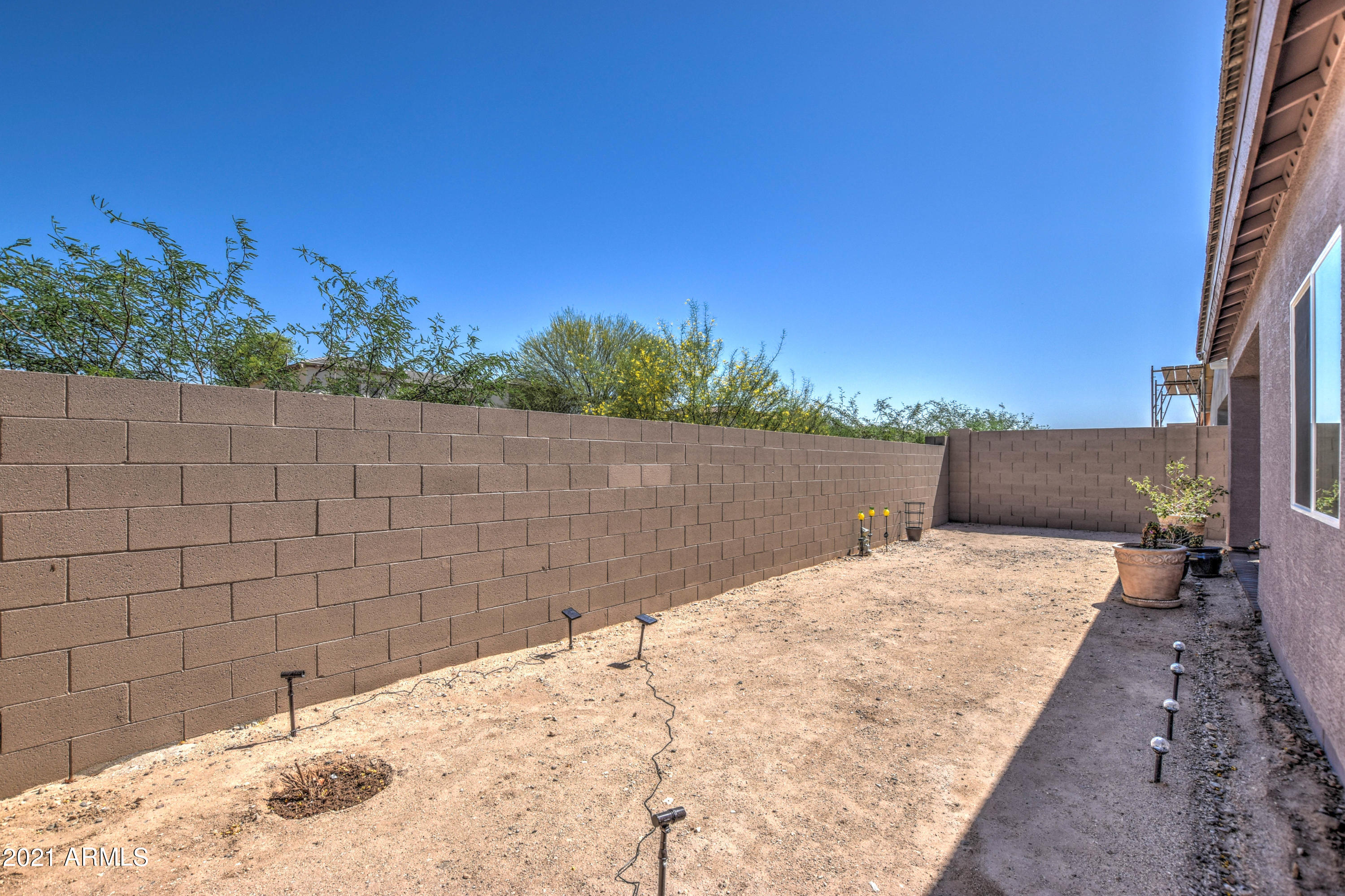 610 West Harwell Rd. Phoenix, AZ 85041 - Photo 39 of 43 REAR 5