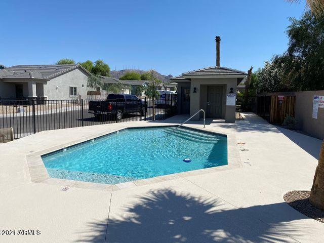 610 West Harwell Rd. Phoenix, AZ 85041 - Photo 43 of 43 Community Pool pic 3