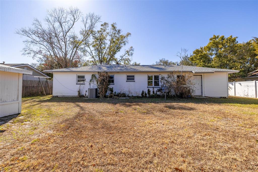 520 Jupiter Way Casselberry, FL 32707 - Photo 46 of 49 a front view of house with yard and trees
