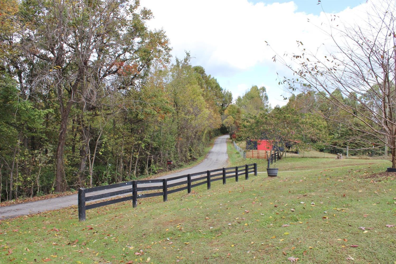 975 Tennessee Ridge Road Parksville, KY 40464 - Photo 11 of 31 Photo 11