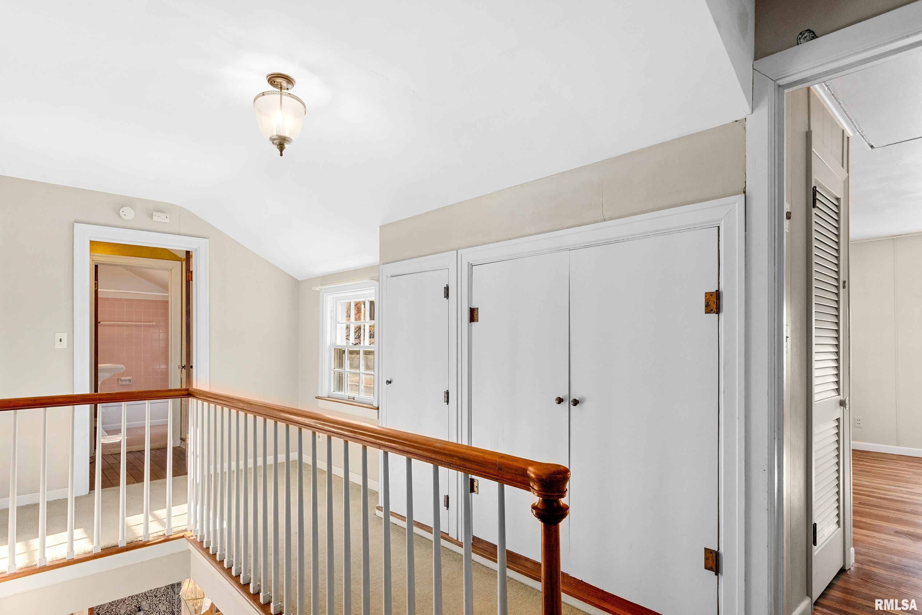 915 East Elmhurst Avenue Peoria, IL 61603 - Photo 24 of 39