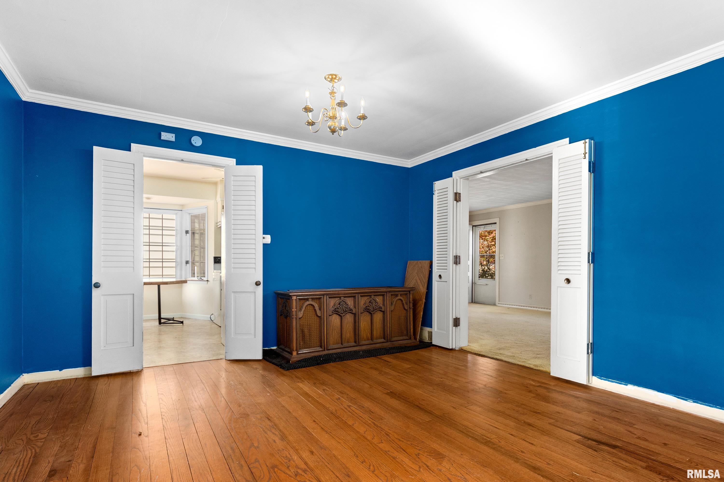 915 East Elmhurst Avenue Peoria, IL 61603 - Photo 6 of 39