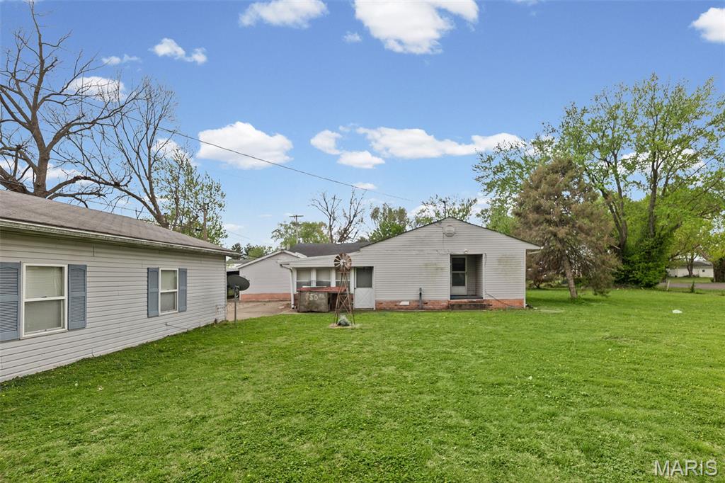 710 Ohio Avenue South Roxana, IL 62087 - Photo 23 of 32