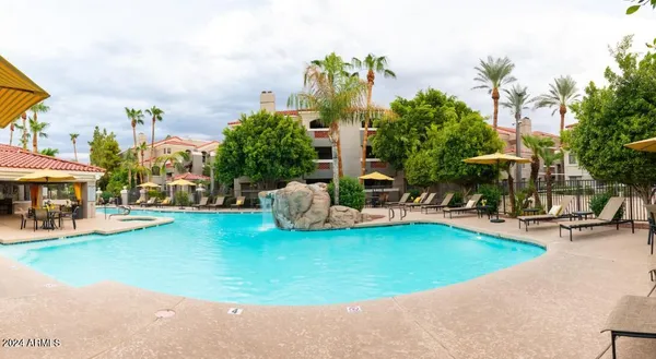 $1,893 | 4215 North Drinkwater Boulevard, Unit 1, Scottsdale, AZ 85251