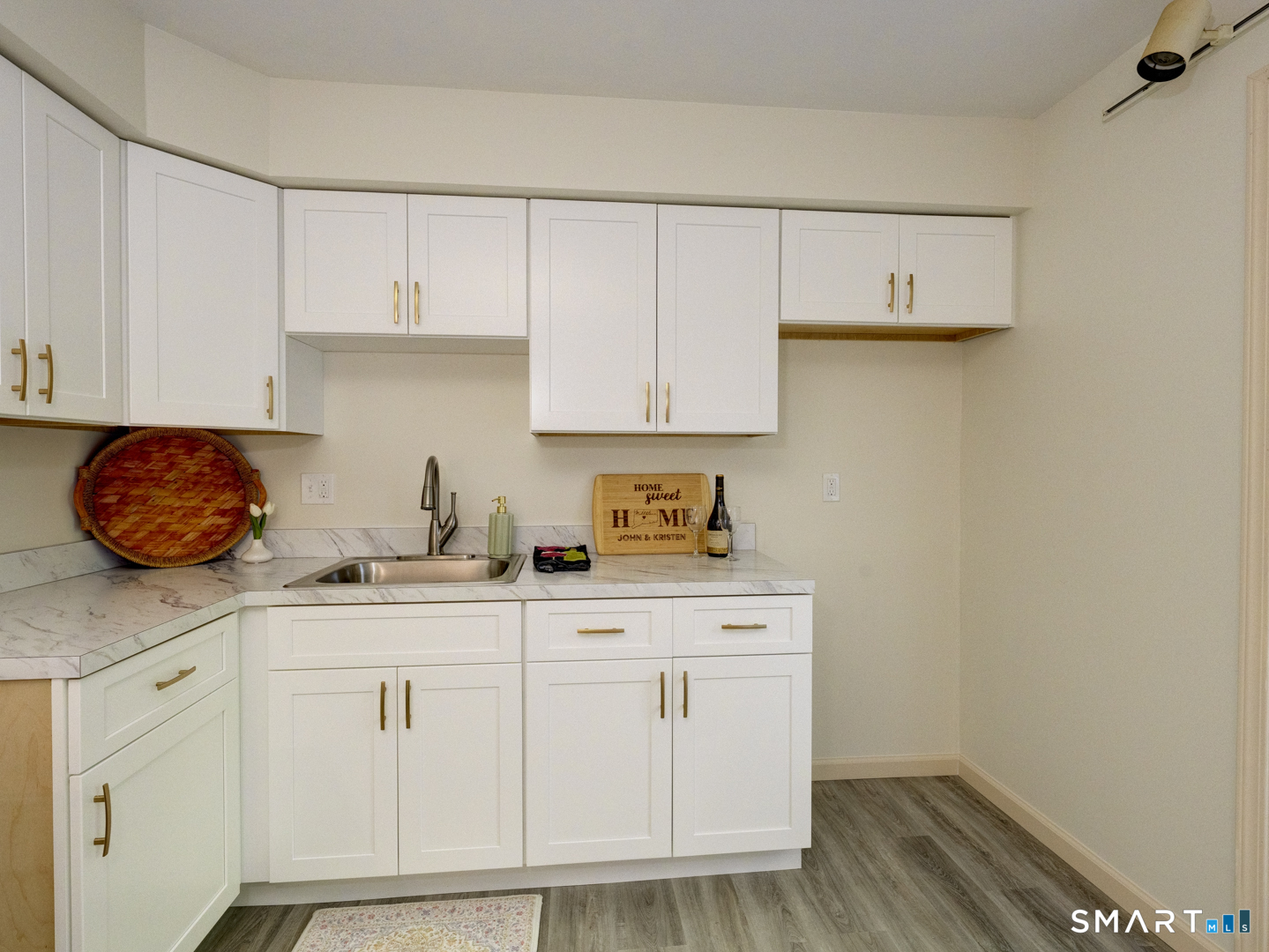84 Founders Village, Unit 84 Clinton, CT 06413 - Photo 28 of 33