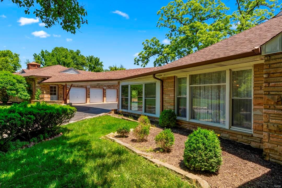 1824 Topping Road St. Louis, MO 63131 - Photo 21 of 56