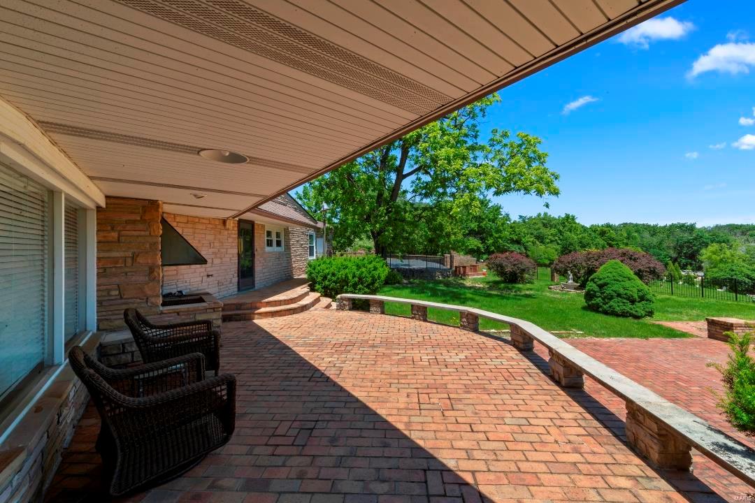 1824 Topping Road St. Louis, MO 63131 - Photo 26 of 56