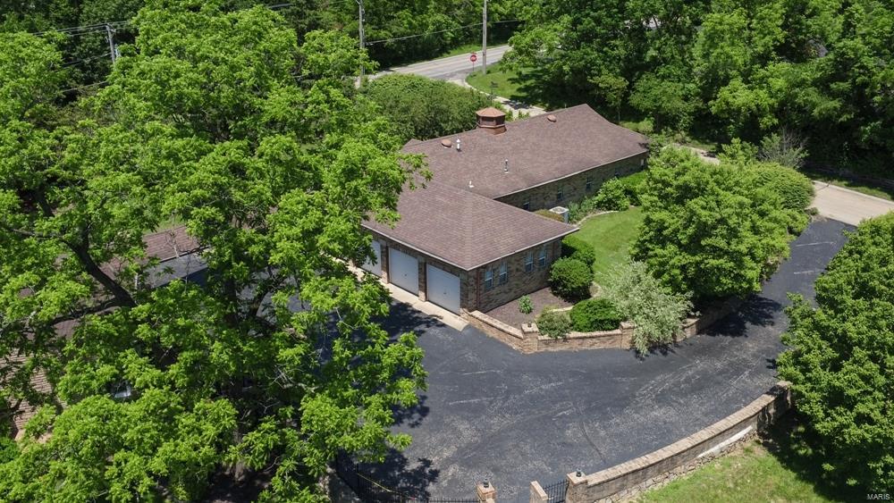 1824 Topping Road St. Louis, MO 63131 - Photo 4 of 56