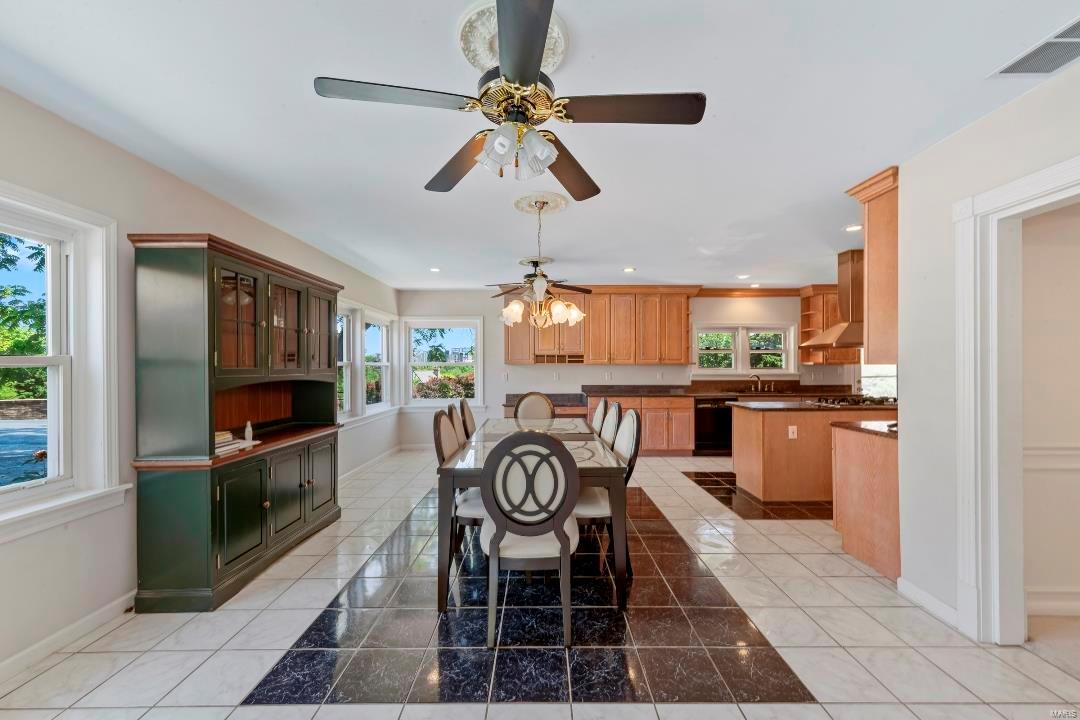 1824 Topping Road St. Louis, MO 63131 - Photo 36 of 56