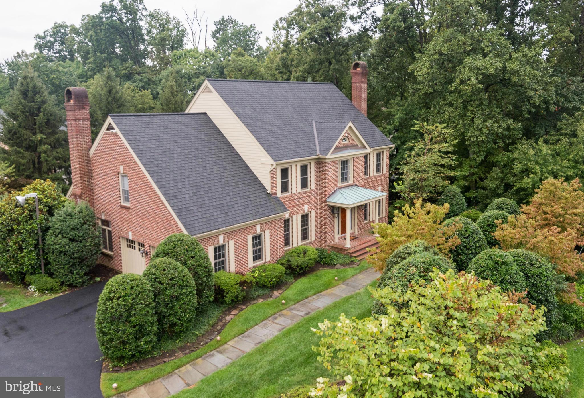9312 Bells Mill Road Potomac, MD 20854 - Photo 1 of 29 Exterior (Front)