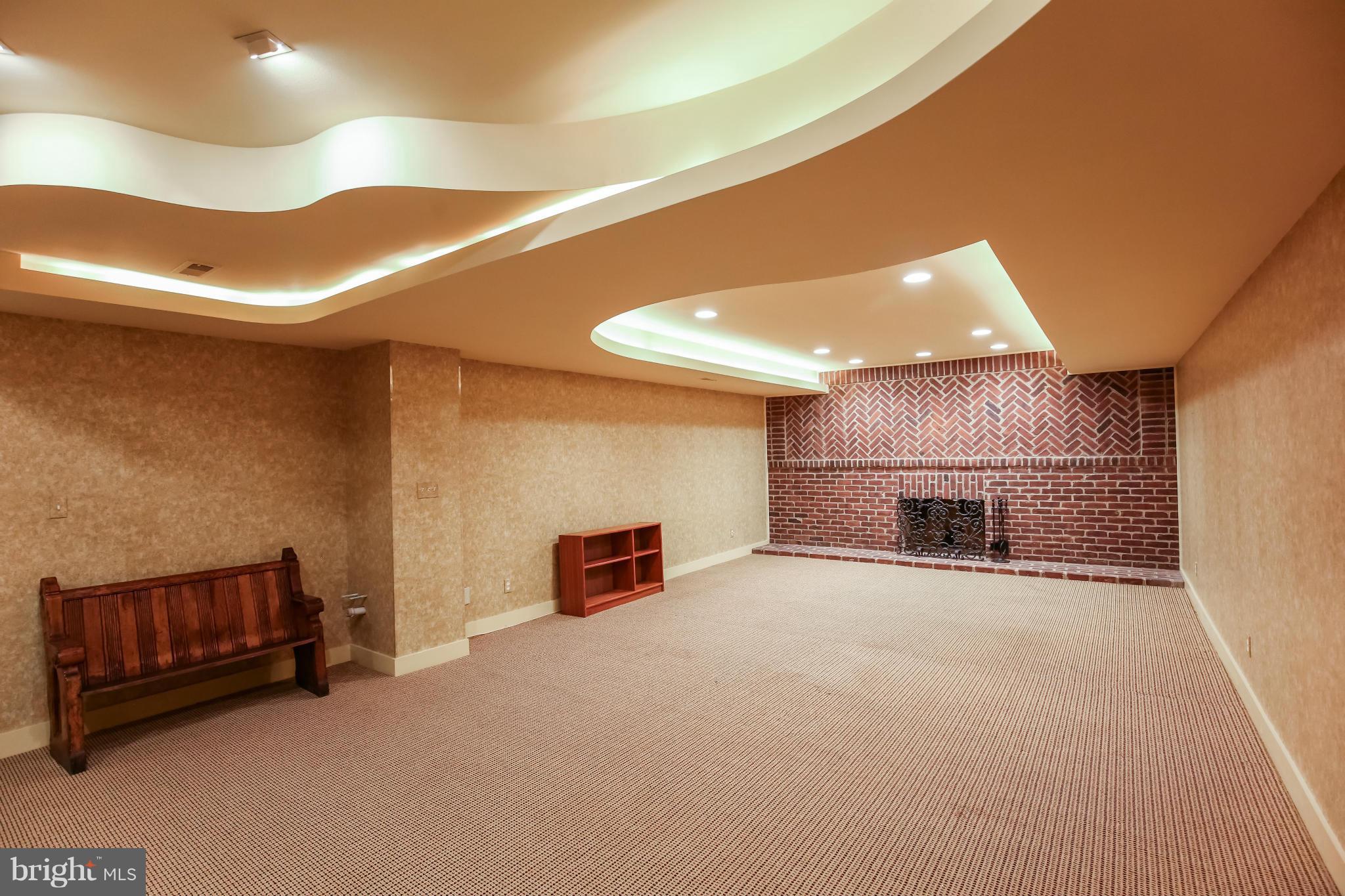9312 Bells Mill Road Potomac, MD 20854 - Photo 18 of 29 Recreation Room