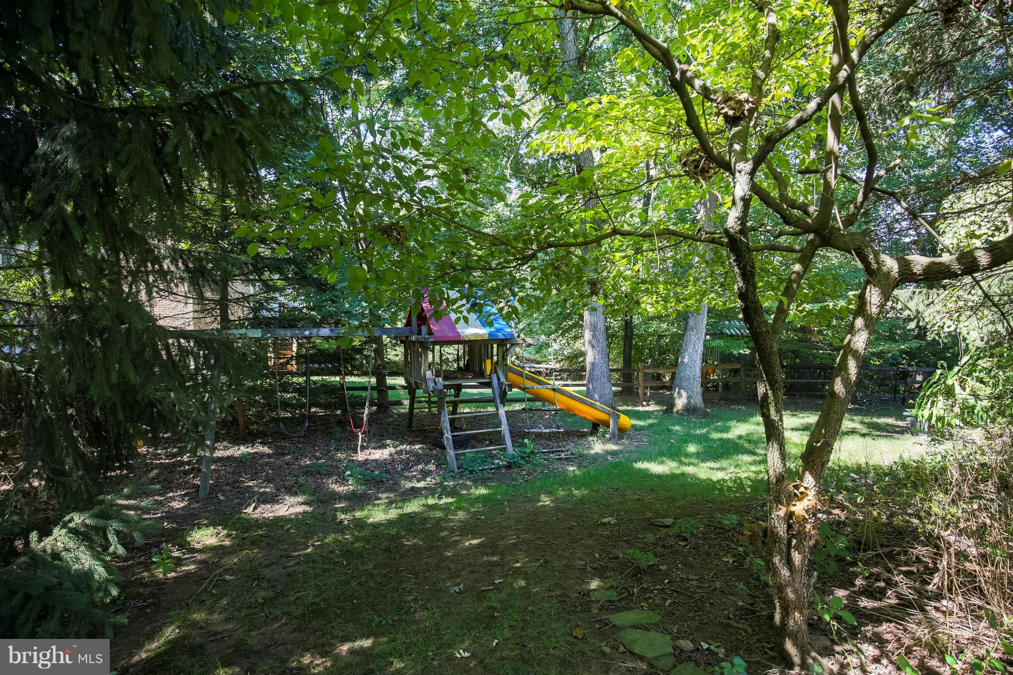 9312 Bells Mill Road Potomac, MD 20854 - Photo 29 of 29 Yard