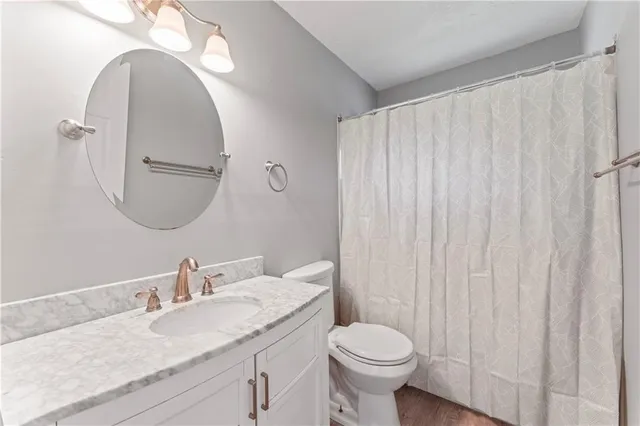 $229,500 | 4923 Appleton Avenue, Kansas City, MO 64133