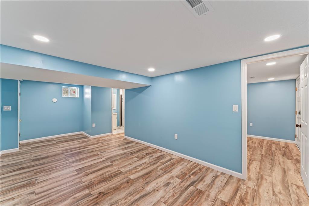 4923 Appleton Avenue Kansas City, MO 64133 - Photo 24 of 39