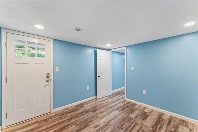 $229,500 | 4923 Appleton Avenue, Kansas City, MO 64133