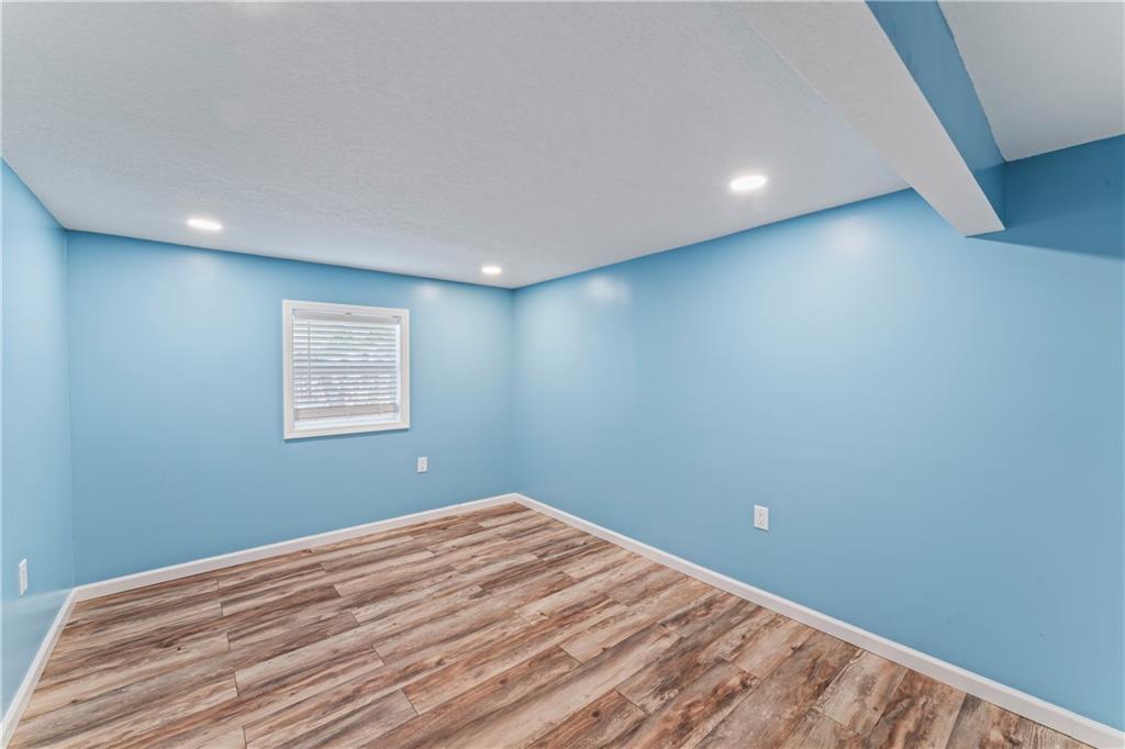 4923 Appleton Avenue Kansas City, MO 64133 - Photo 31 of 39