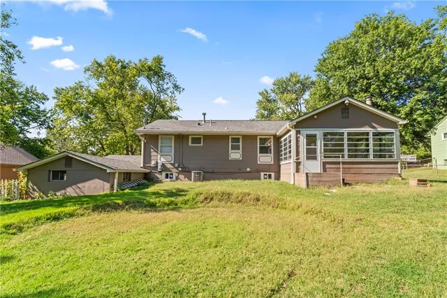 $229,500 | 4923 Appleton Avenue, Kansas City, MO 64133
